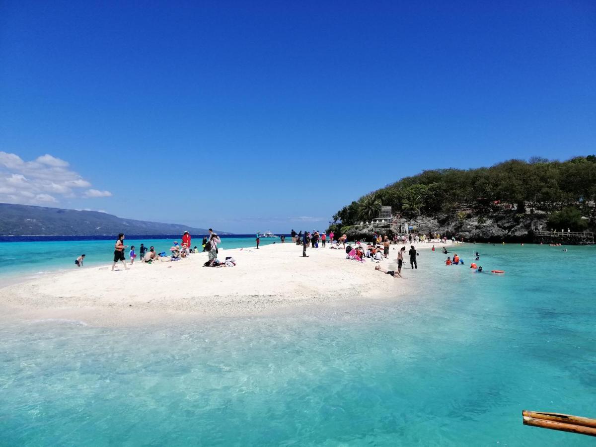 Southseas Beach Resort And Dive Center Santander Dış mekan fotoğraf
